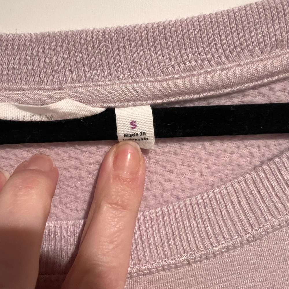 ATHLETA LILAC COASTER LUXE SWEATSHIRT - Picture 5 of 8